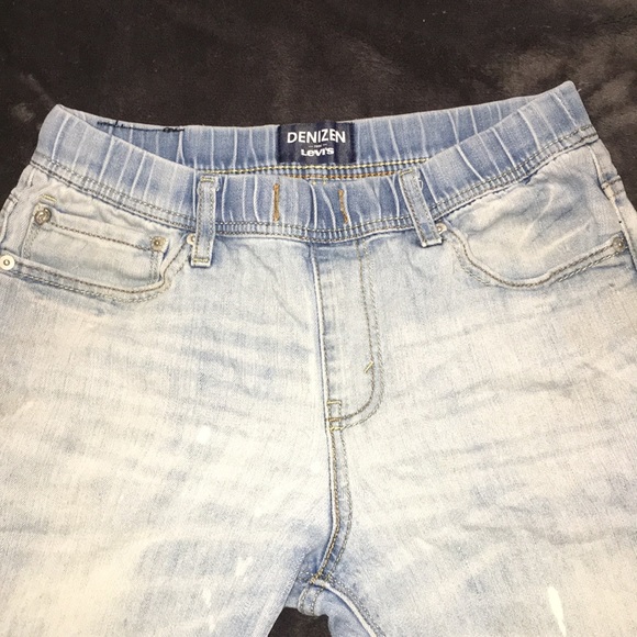 Jeans - Picture 1 of 5